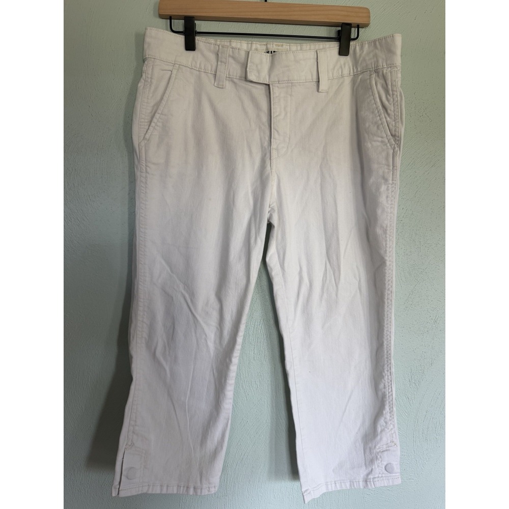 Signature by Levi Strauss & Co white cropped capri pants Misses 12